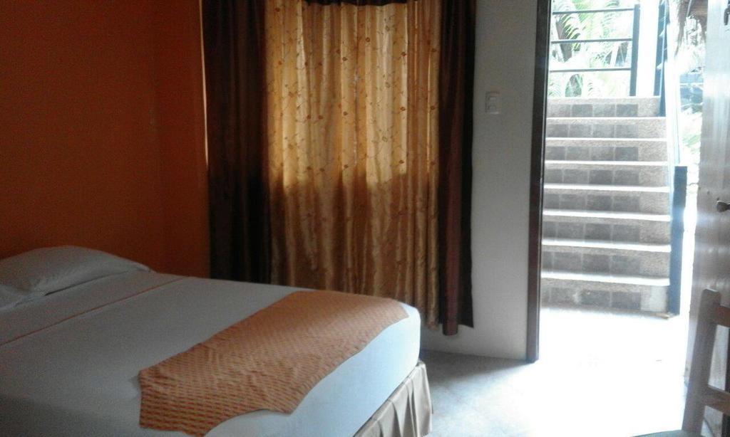 Casa De Huespedes Casita Belga Hotel Guayaquil Exterior foto